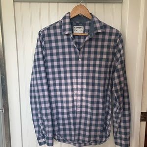 Men’s Express Button Down Oxford Slim Fit Soft Wash in blue/purple plaid